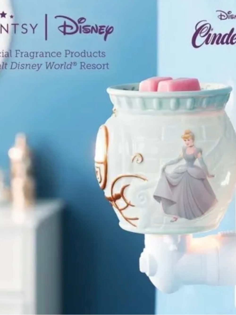 Disney Cinderella Ceramic Wall Warmer in Light Blue, Pink and Gold